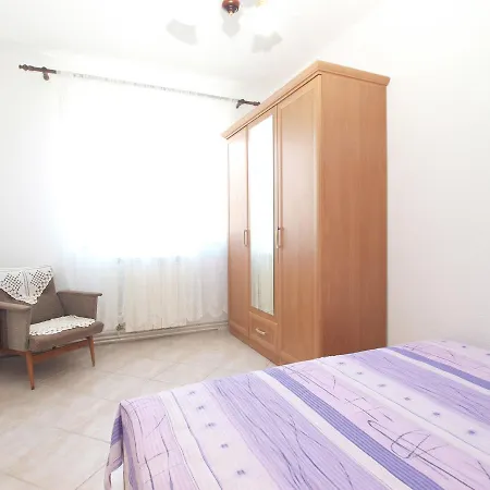 Appartement Hasiba 1362 Peroj