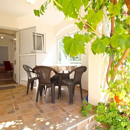 Hasiba 1362 Apartman *