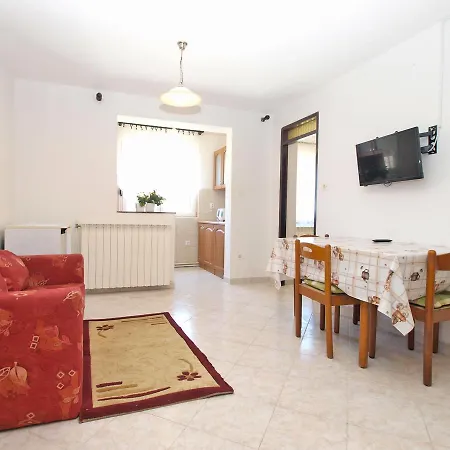 Hasiba 1362 Apartman *