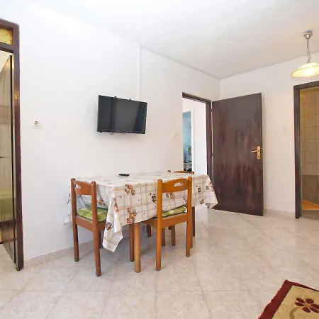 Hasiba 1362 Apartman *