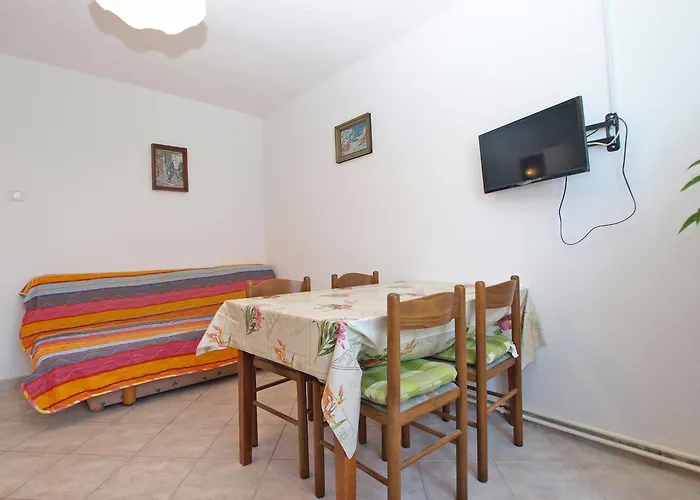 Apartment Hasiba 1362 *