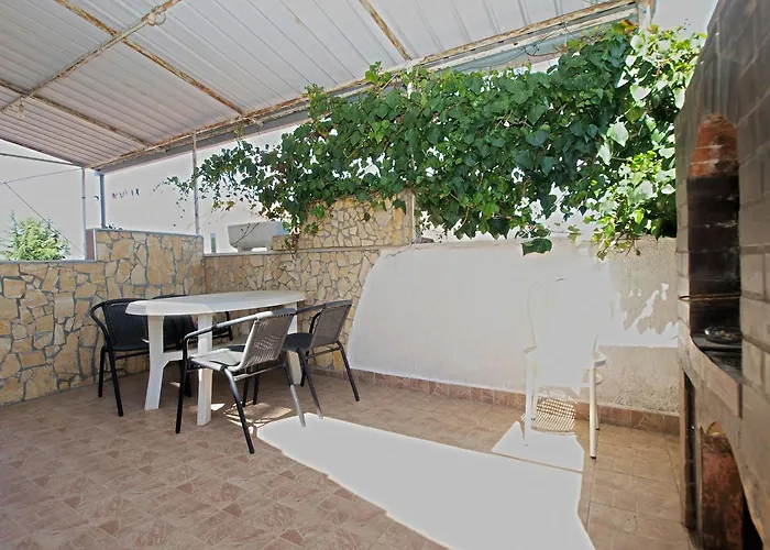 Apartment Hasiba 1362 Peroj